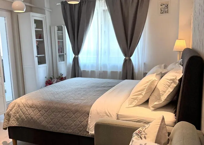 The Cozy Corner Апартаменти *